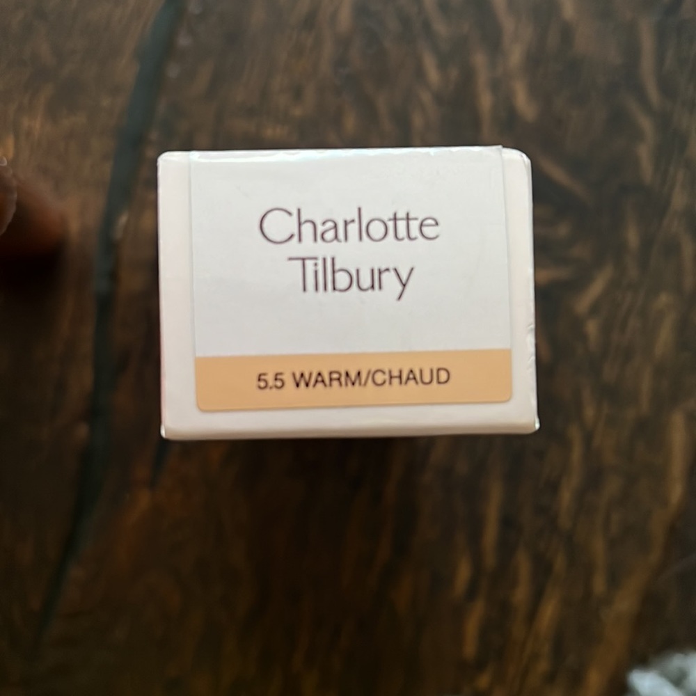 AIRBRUSH FLAWLESS FOUNDATION - 5.5 WARM - Picture 8 of 10